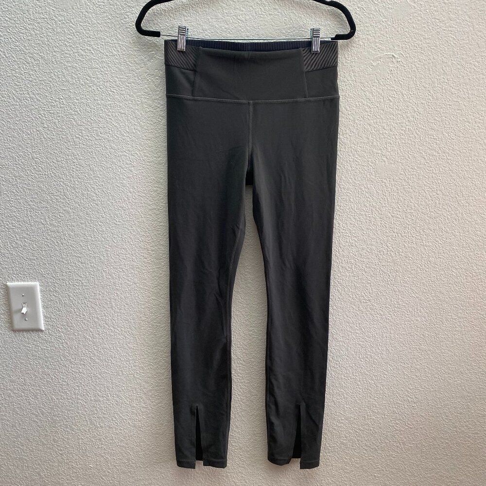 Athleta Aura Split Pant Size Medium Greey Gray Color Fitness Gym 487627